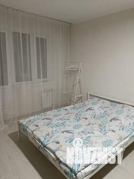 1-к квартира, посуточно, 39м2, 16/17 этаж