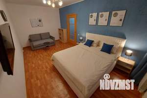 2-к квартира, посуточно, 57м2, 1/1 этаж