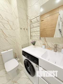 Студия квартира, посуточно, 28м2, 1/8 этаж