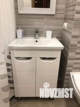 1-к квартира, посуточно, 42м2, 10/17 этаж