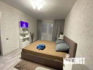 1-к квартира, посуточно, 36м2, 10/17 этаж