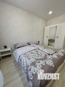 1-к квартира, посуточно, 38м2, 11/18 этаж