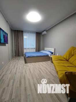 1-к квартира, посуточно, 40м2, 1/17 этаж