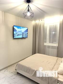 1-к квартира, посуточно, 40м2, 2/10 этаж