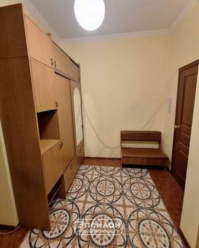 1-к квартира, на длительный срок, 53м2, 8/10 этаж