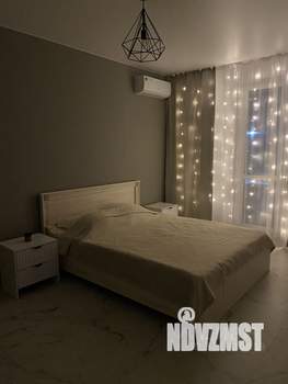 1-к квартира, посуточно, 40м2, 2/10 этаж