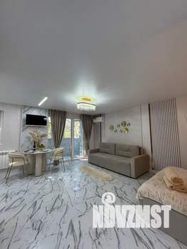 Студия квартира, посуточно, 36м2, 6/9 этаж