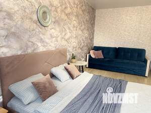 1-к квартира, посуточно, 38м2, 7/10 этаж