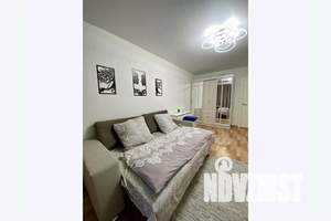 1-к квартира, посуточно, 40м2, 10/10 этаж