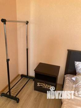 1-к квартира, посуточно, 39м2, 10/18 этаж