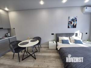 Студия квартира, посуточно, 28м2, 5/10 этаж