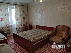 1-к квартира, посуточно, 38м2, 8/17 этаж