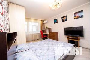 1-к квартира, посуточно, 34м2, 6/9 этаж