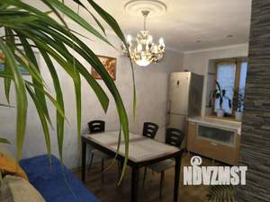 1-к квартира, посуточно, 60м2, 1/1 этаж