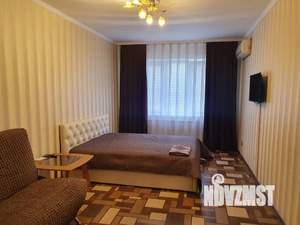 1-к квартира, посуточно, 42м2, 3/9 этаж