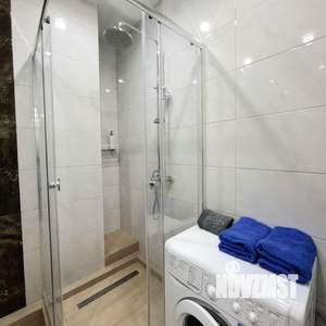 1-к квартира, посуточно, 37м2, 9/10 этаж