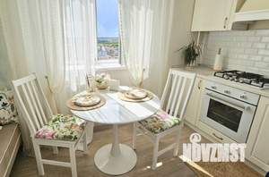 1-к квартира, посуточно, 42м2, 1/1 этаж