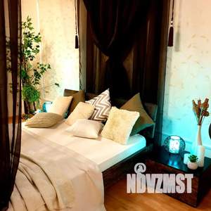 2-к квартира, посуточно, 100м2, 2/10 этаж