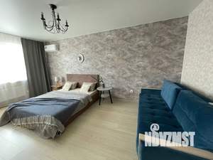1-к квартира, посуточно, 38м2, 7/10 этаж