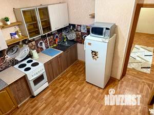 1-к квартира, посуточно, 37м2, 5/17 этаж