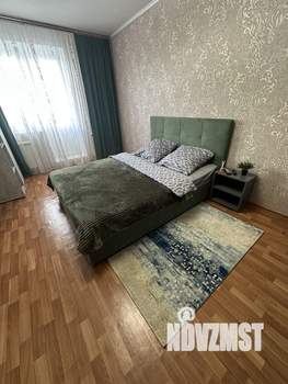 1-к квартира, посуточно, 40м2, 5/17 этаж