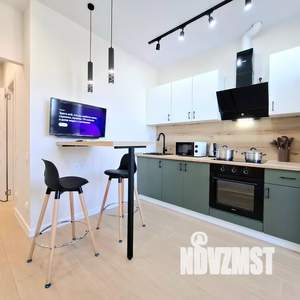 1-к квартира, посуточно, 38м2, 7/10 этаж