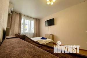 1-к квартира, посуточно, 37м2, 8/10 этаж