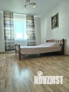 1-к квартира, посуточно, 44м2, 7/10 этаж