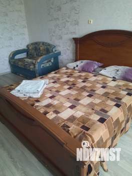 1-к квартира, посуточно, 43м2, 4/10 этаж