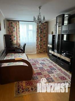 1-к квартира, посуточно, 45м2, 4/10 этаж