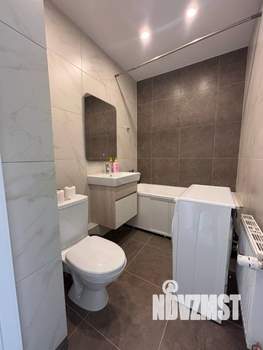 Студия квартира, посуточно, 28м2, 9/17 этаж