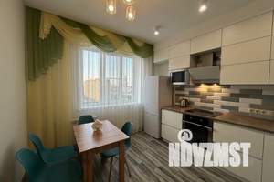 2-к квартира, посуточно, 62м2, 9/17 этаж