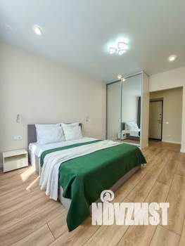 1-к квартира, посуточно, 38м2, 7/10 этаж