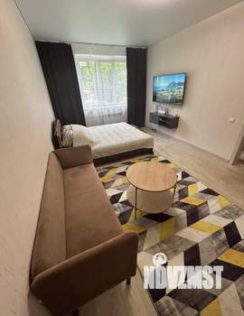 1-к квартира, посуточно, 37м2, 1/17 этаж
