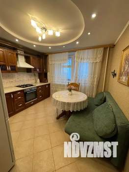 1-к квартира, посуточно, 45м2, 4/10 этаж