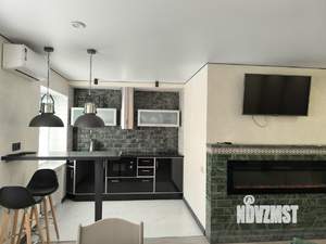 Студия квартира, посуточно, 40м2, 1/5 этаж