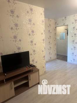 1-к квартира, посуточно, 35м2, 3/5 этаж