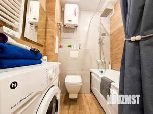 2-к квартира, посуточно, 42м2, 8/20 этаж