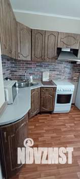 Студия квартира, посуточно, 38м2, 10/17 этаж