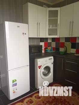 1-к квартира, посуточно, 48м2, 10/10 этаж