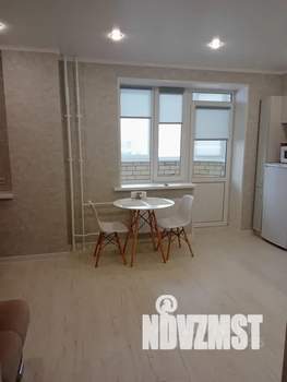 Студия квартира, посуточно, 31м2, 3/17 этаж