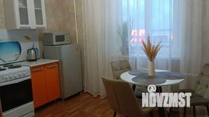 1-к квартира, посуточно, 38м2, 5/17 этаж
