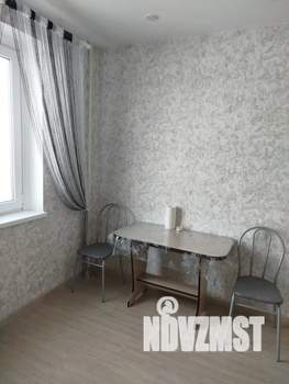 1-к квартира, посуточно, 38м2, 11/17 этаж