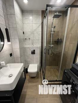 1-к квартира, посуточно, 37м2, 11/18 этаж