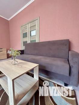1-к квартира, посуточно, 44м2, 2/17 этаж