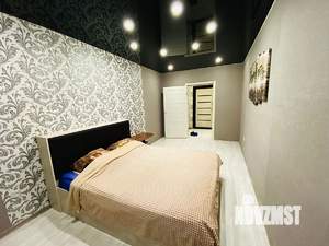 1-к квартира, посуточно, 37м2, 8/19 этаж