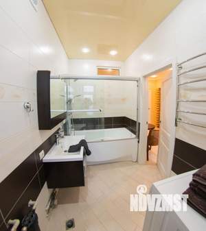 2-к квартира, посуточно, 55м2, 1/1 этаж