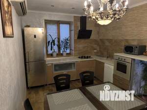 1-к квартира, посуточно, 60м2, 1/1 этаж