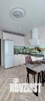 1-к квартира, посуточно, 40м2, 8/17 этаж