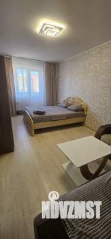 1-к квартира, посуточно, 40м2, 10/17 этаж